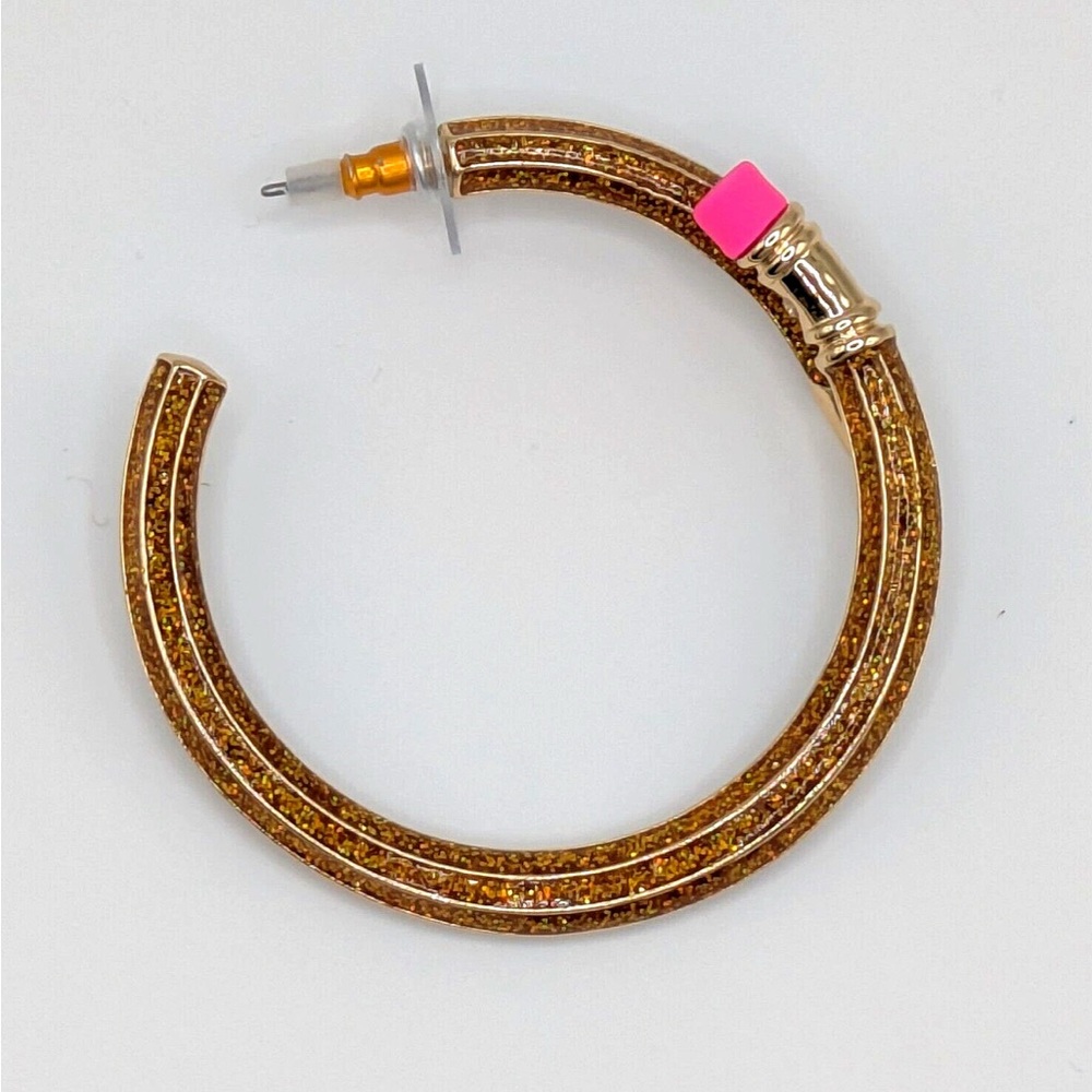 NWT ⚜️✏️⚜️ Betsey Johnson Brown Golden Tone Glittery Pencil Hoop Earrings - Picture 5 of 12
